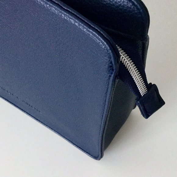 Navy Zipped Pouch - Picture 3 of 3